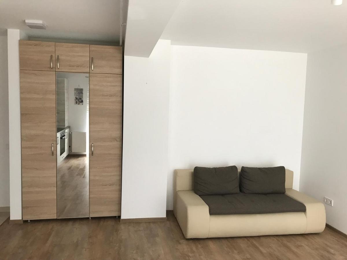 R&S Apartment Cluj-Napoca Eksteriør billede