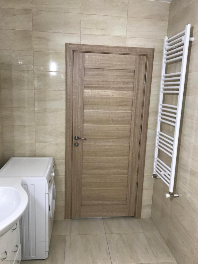 R&S Apartment Cluj-Napoca Eksteriør billede