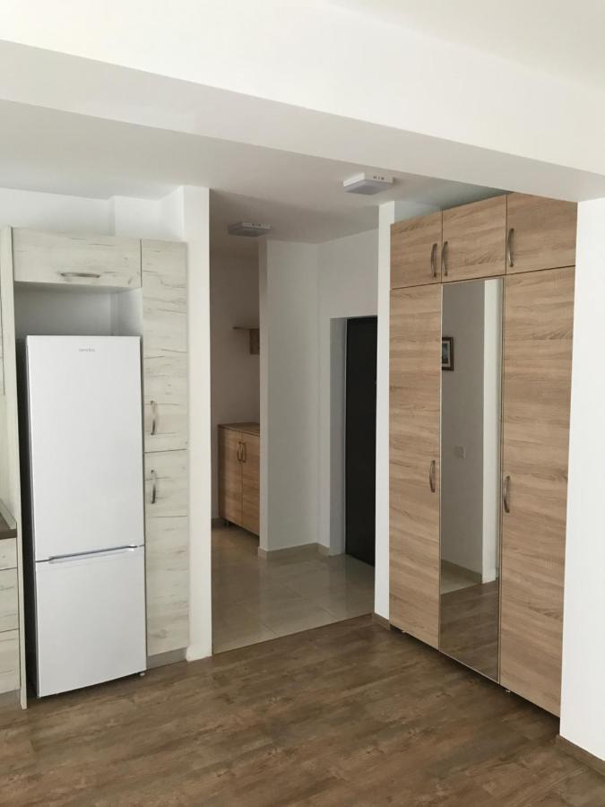 R&S Apartment Cluj-Napoca Eksteriør billede